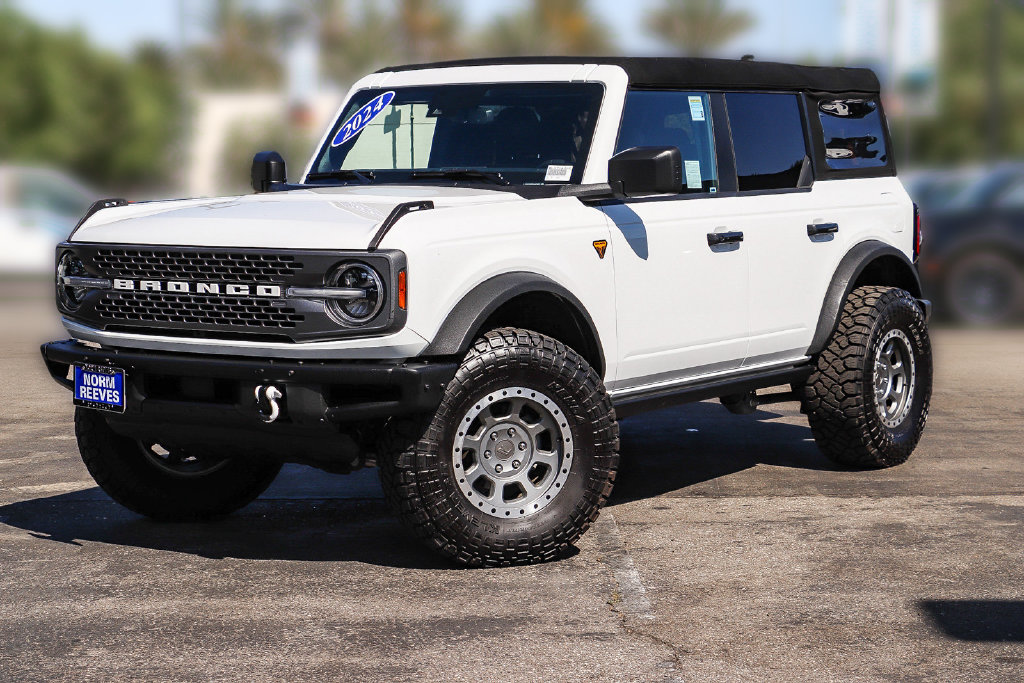 2024 Ford Bronco 4D Sport Utility
