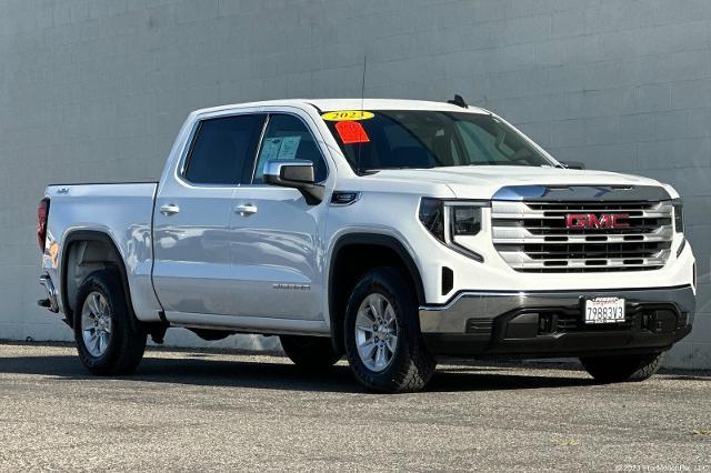 2023 GMC Sierra 1500 SLE