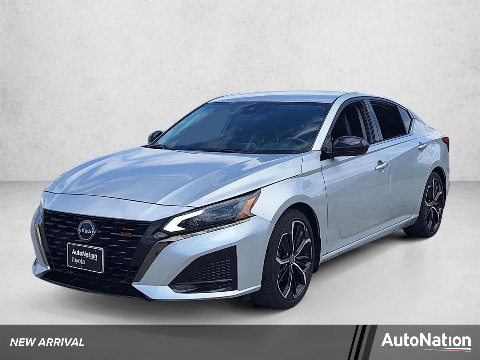 2023 Nissan Altima 4-door Mid-Size Passenger Car