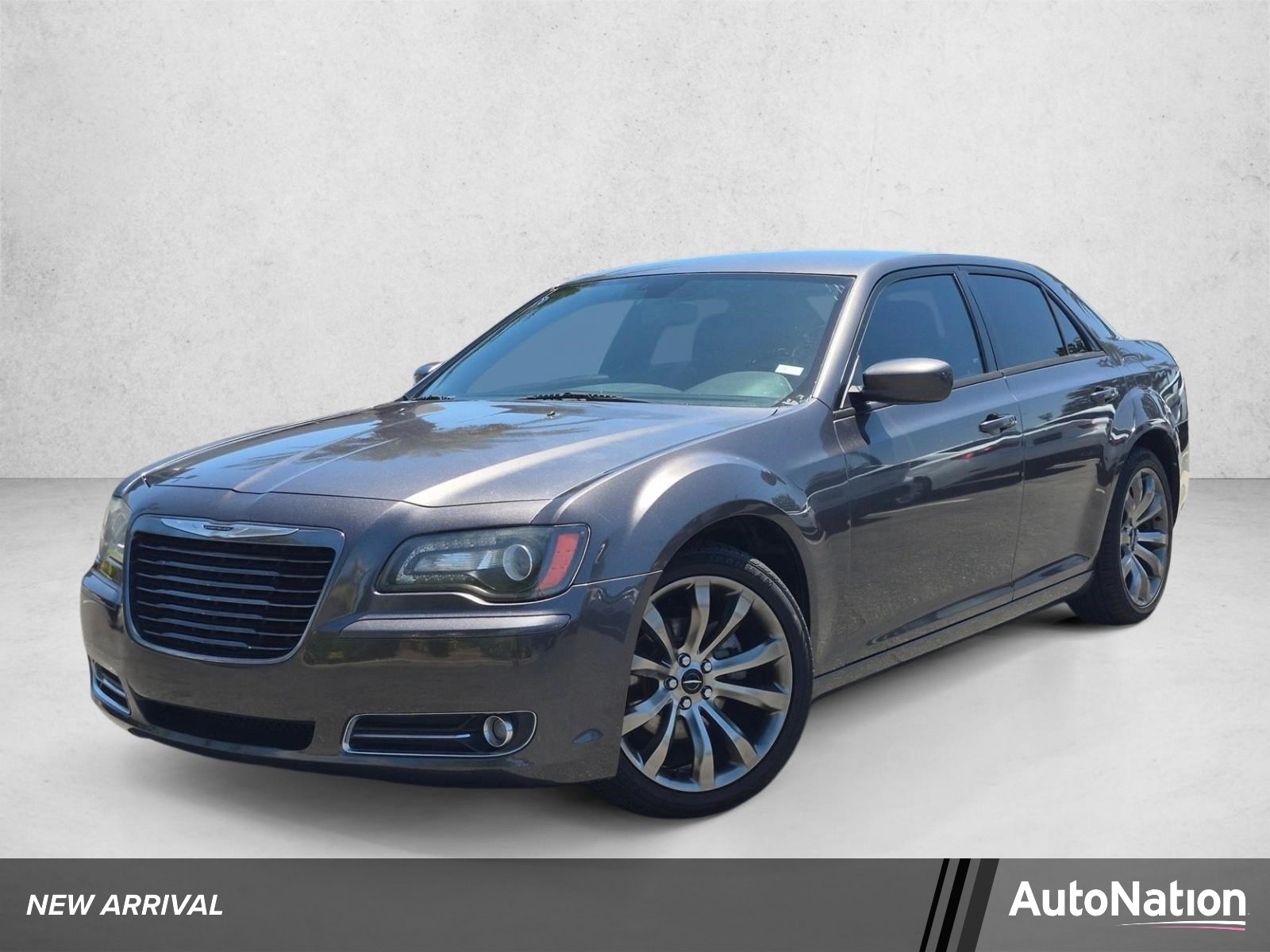 2014 Chrysler 300 4-door Large Passenger Car