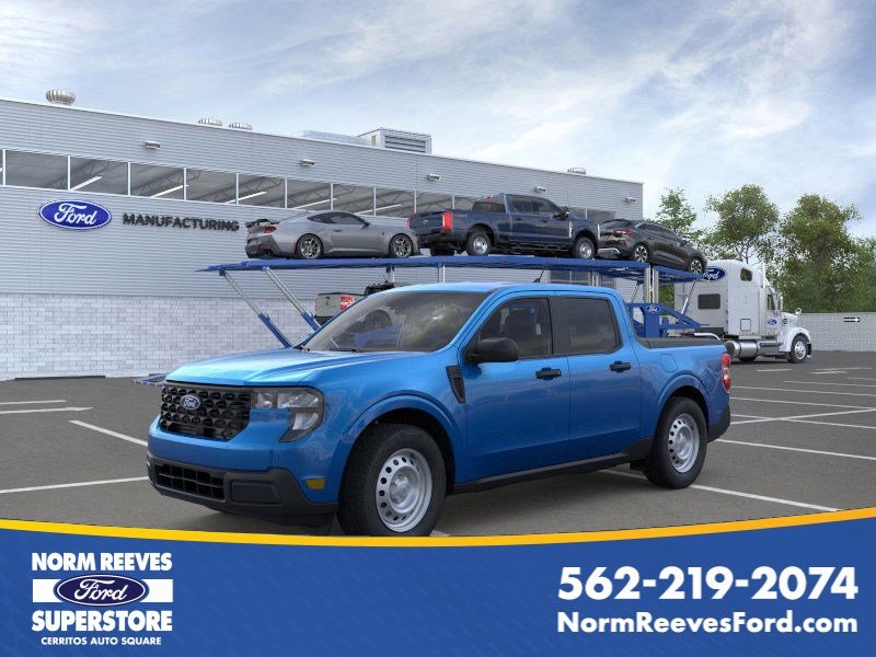 2025 Ford Maverick 4D Crew Cab