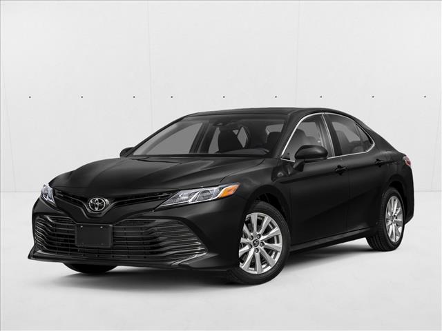 2018 Toyota Camry 4-door Mid-Size Passenger Car