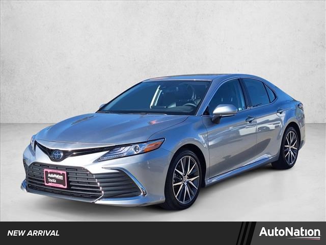 2024 Toyota Camry 4-door Mid-Size Passenger Car