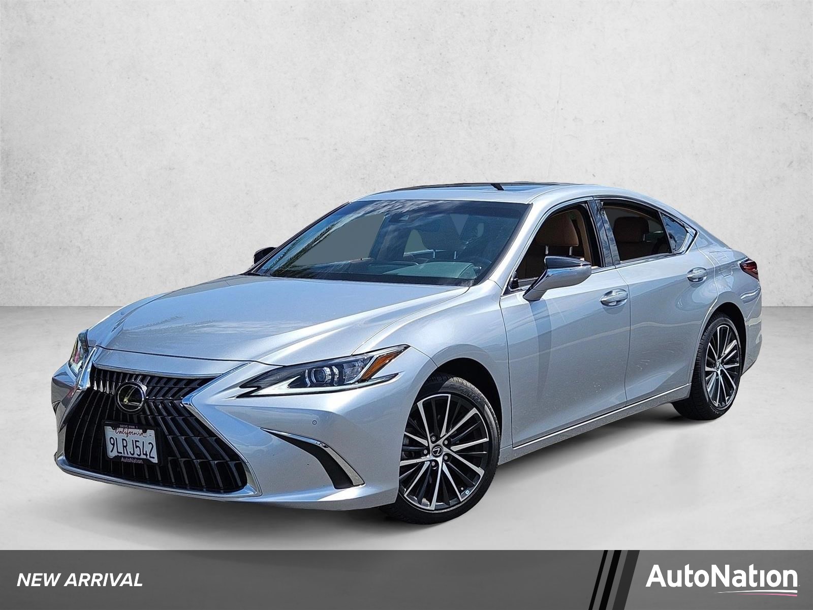 2024 Lexus ES 4-door Mid-Size Passenger Car