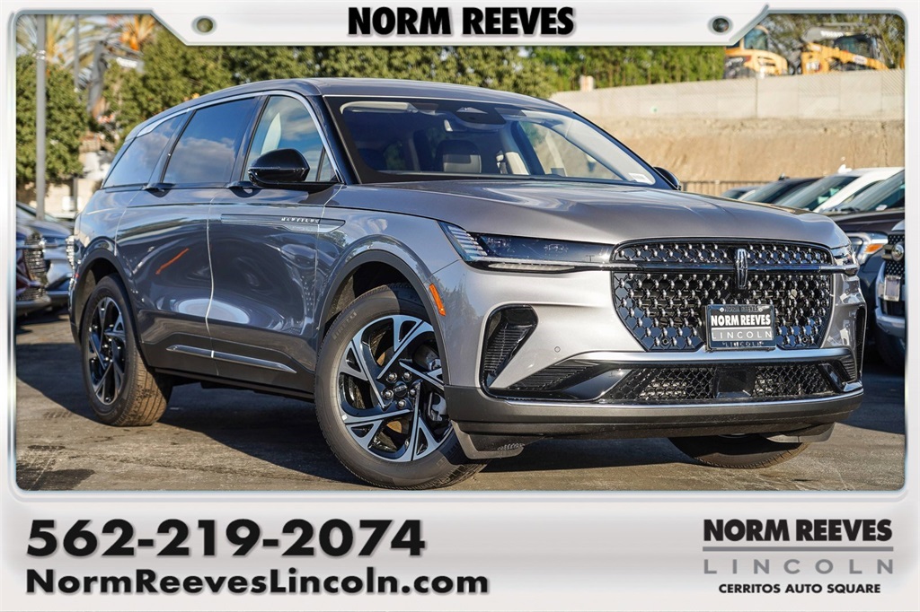 2025 Lincoln Nautilus 4D Sport Utility