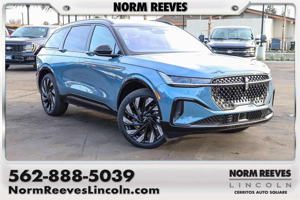2025 Lincoln Nautilus 4D Sport Utility