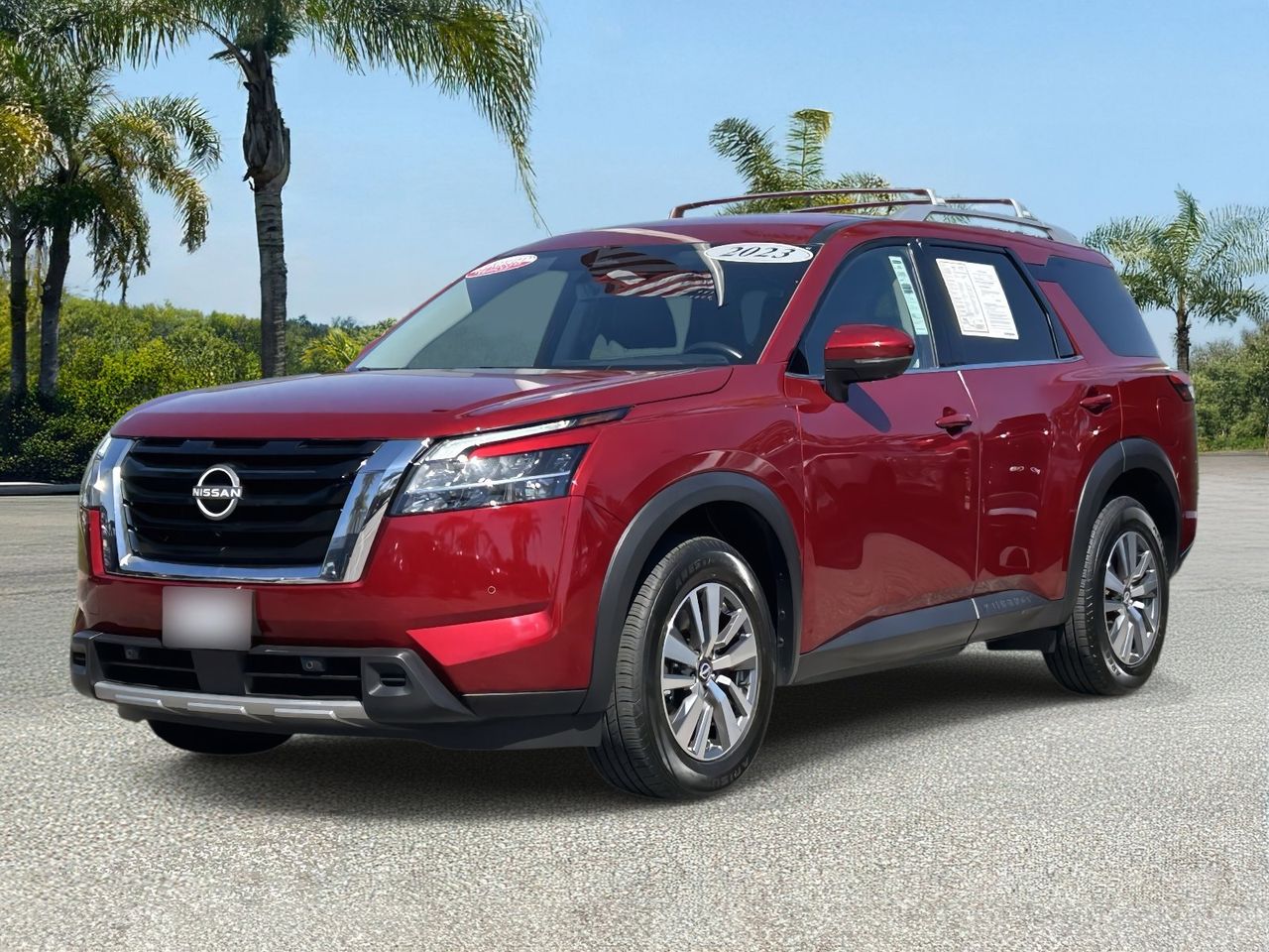 2023 Nissan Pathfinder SL