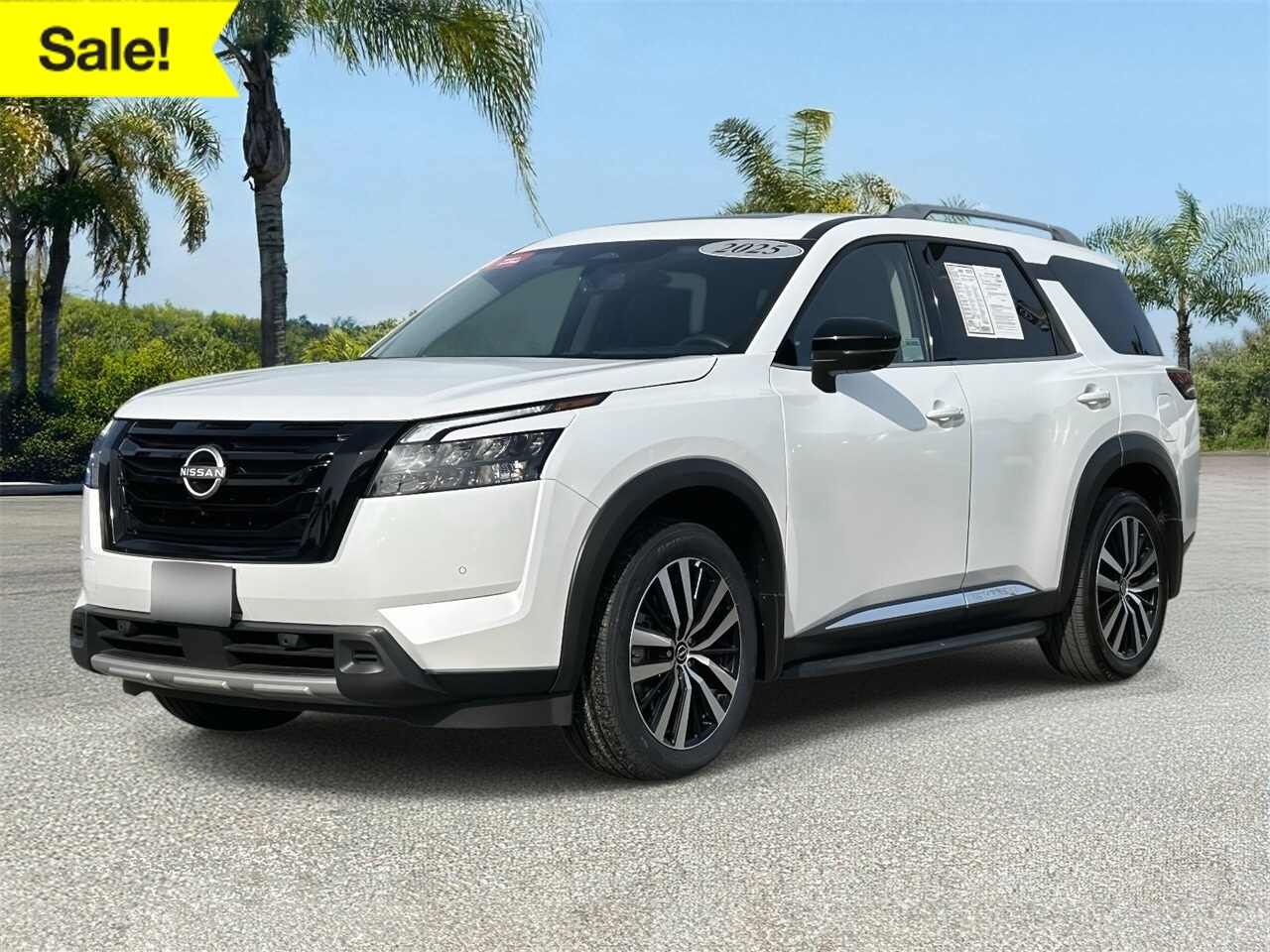 2025 Nissan Pathfinder Platinum