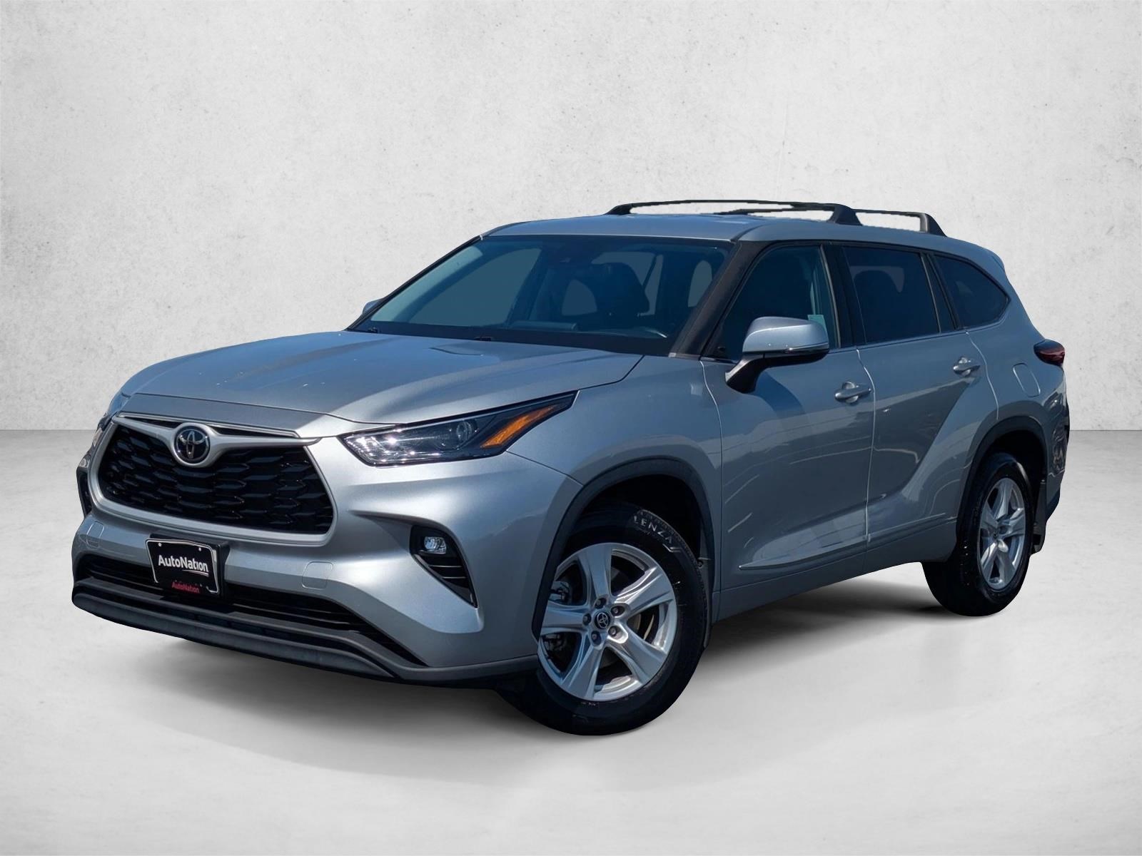 2022 Toyota Highlander 2WD Sport Utility Vehicles