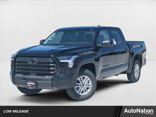 2024 Toyota Tundra 4WD Standard Pickup Trucks