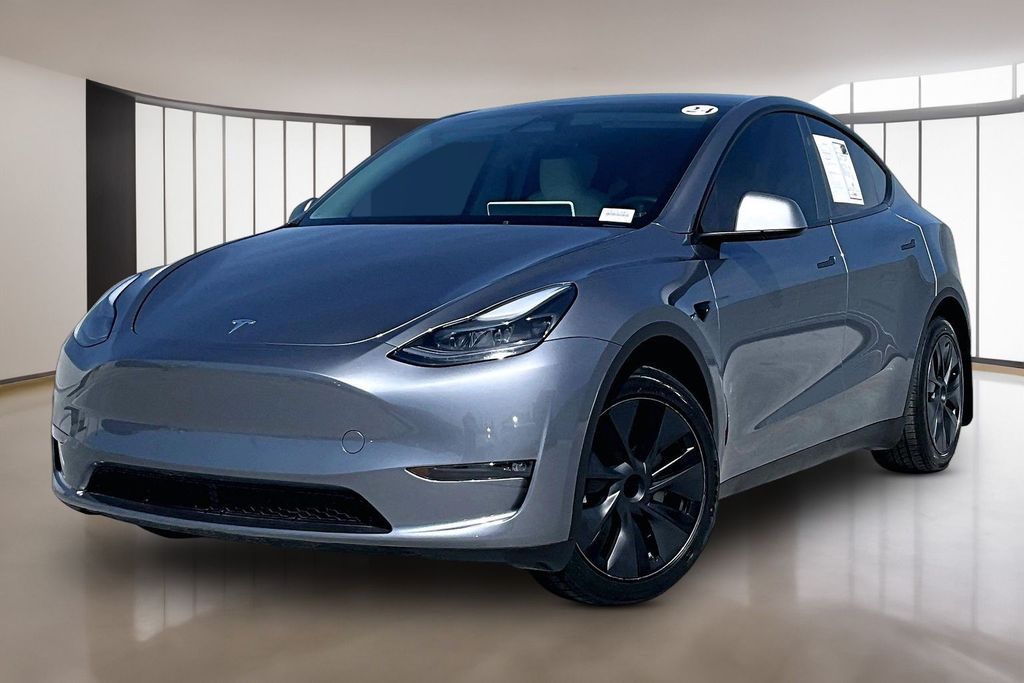 2024 Tesla Model Y 4D Sport Utility