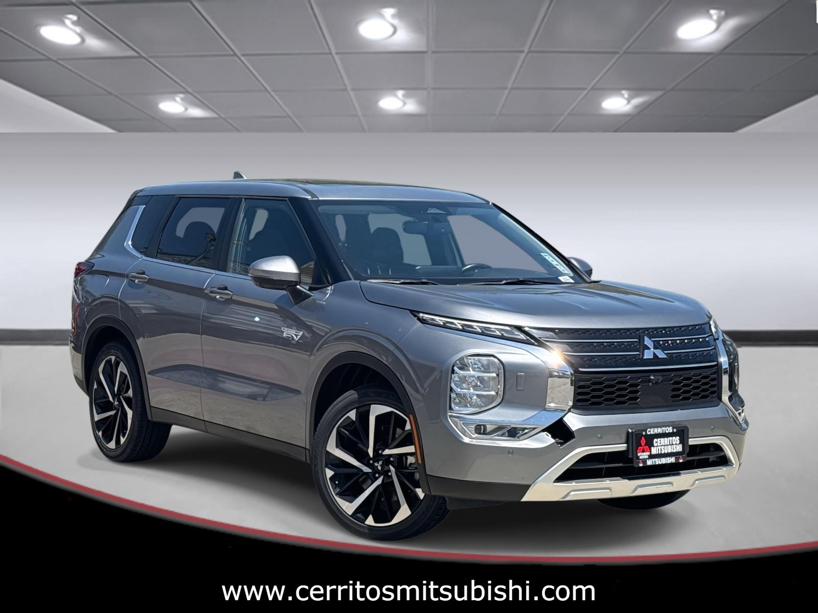 2023 Mitsubishi Outlander PHEV SE S-AWC