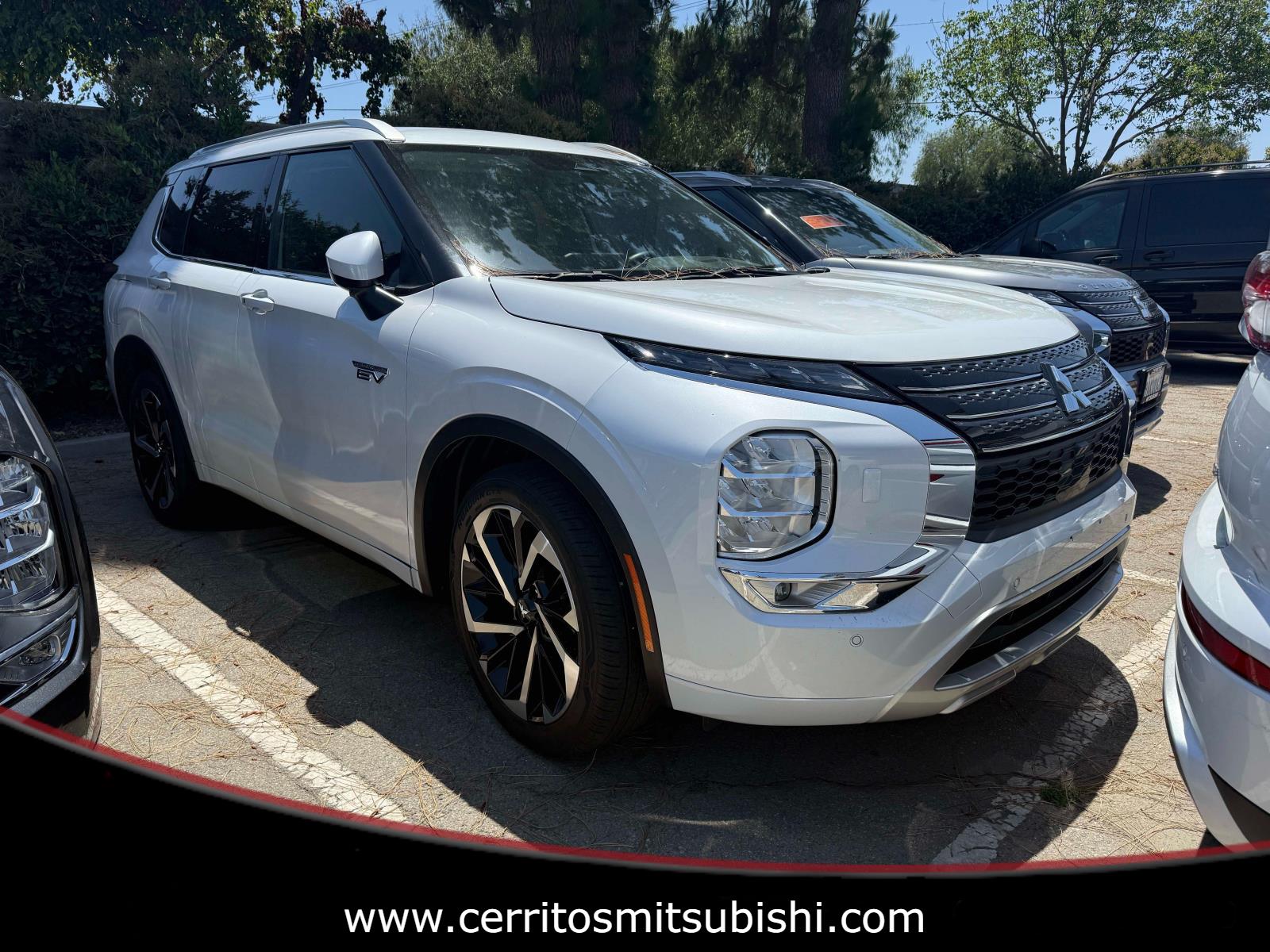 2023 Mitsubishi Outlander PHEV SEL S-AWC