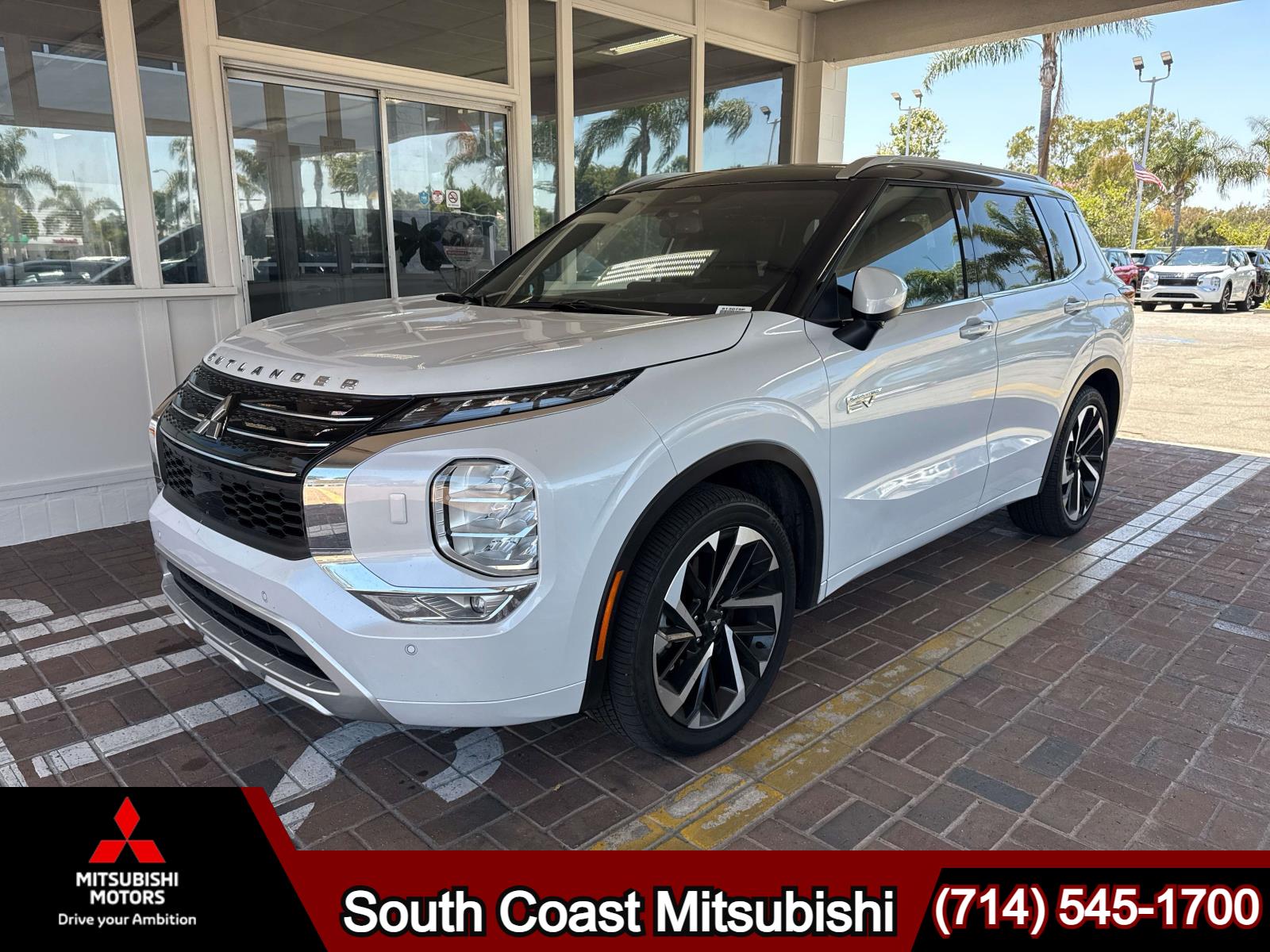 2024 Mitsubishi Outlander PHEV SEL Platinum Edition