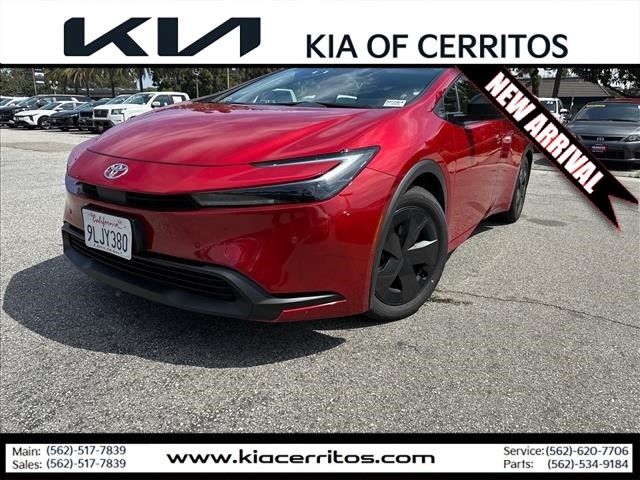 2024 Toyota Prius LE