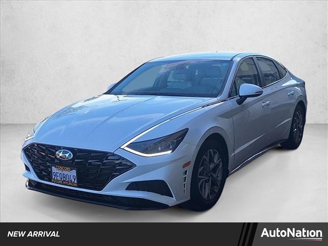 2023 Hyundai Sonata 4-door Large Passenger Car