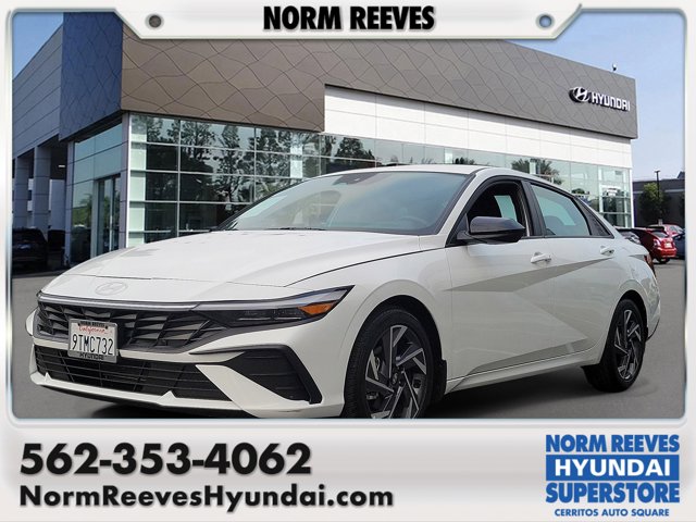 2025 Hyundai Elantra SEL Sport