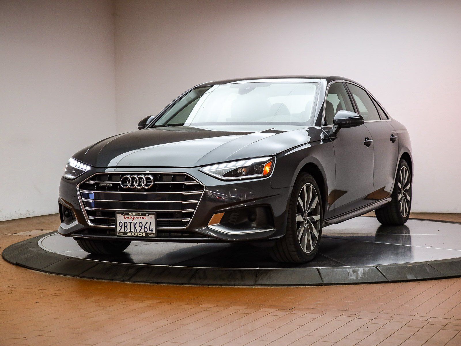 2022 Audi A4 4D Sedan