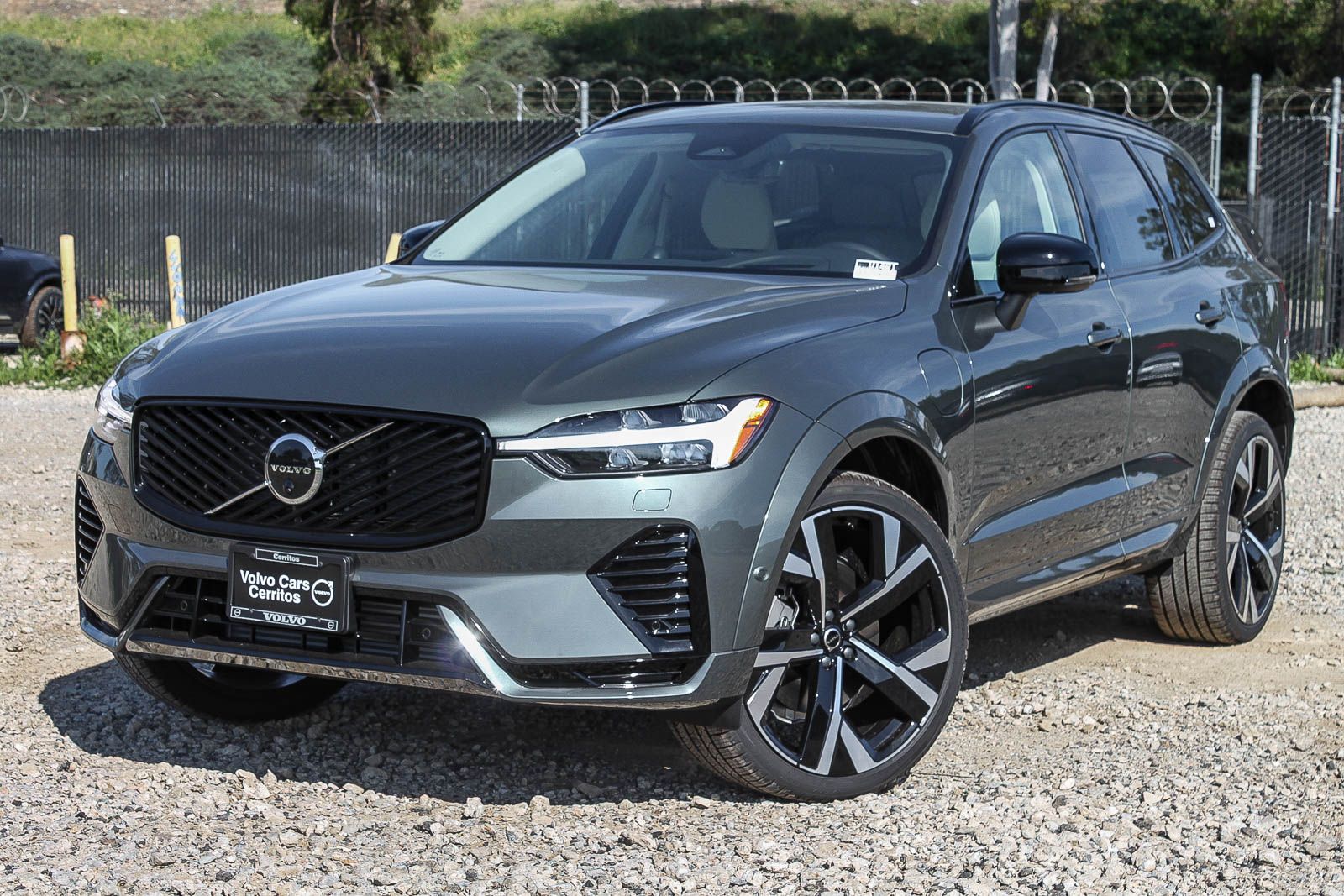 2026 Volvo XC60 Plug-In Hybrid 4D Sport Utility