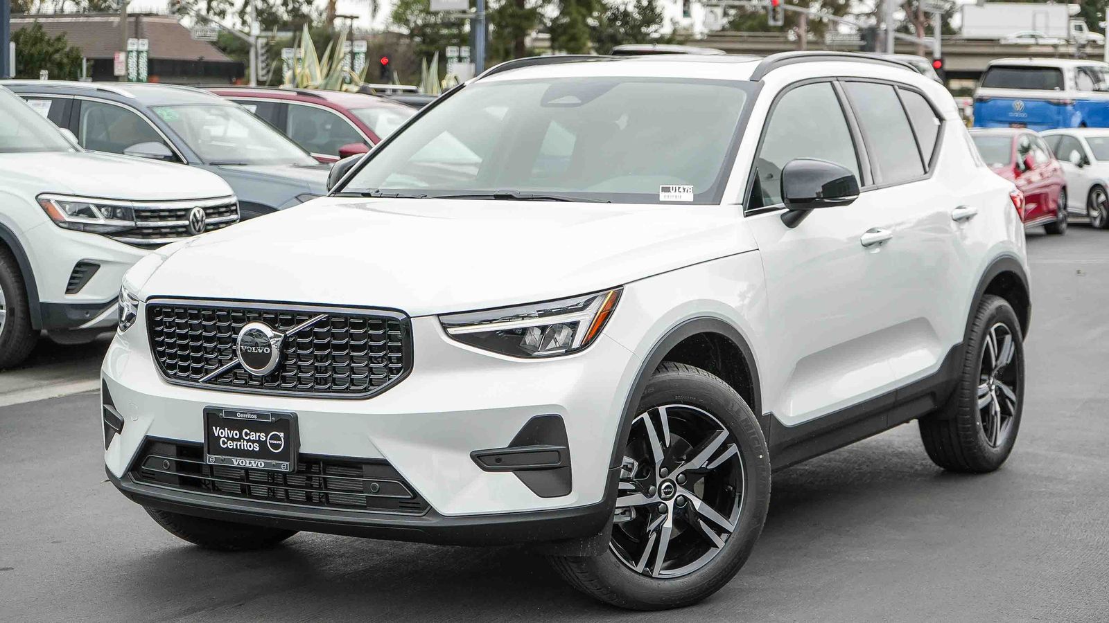 2026 Volvo XC40 4D Sport Utility