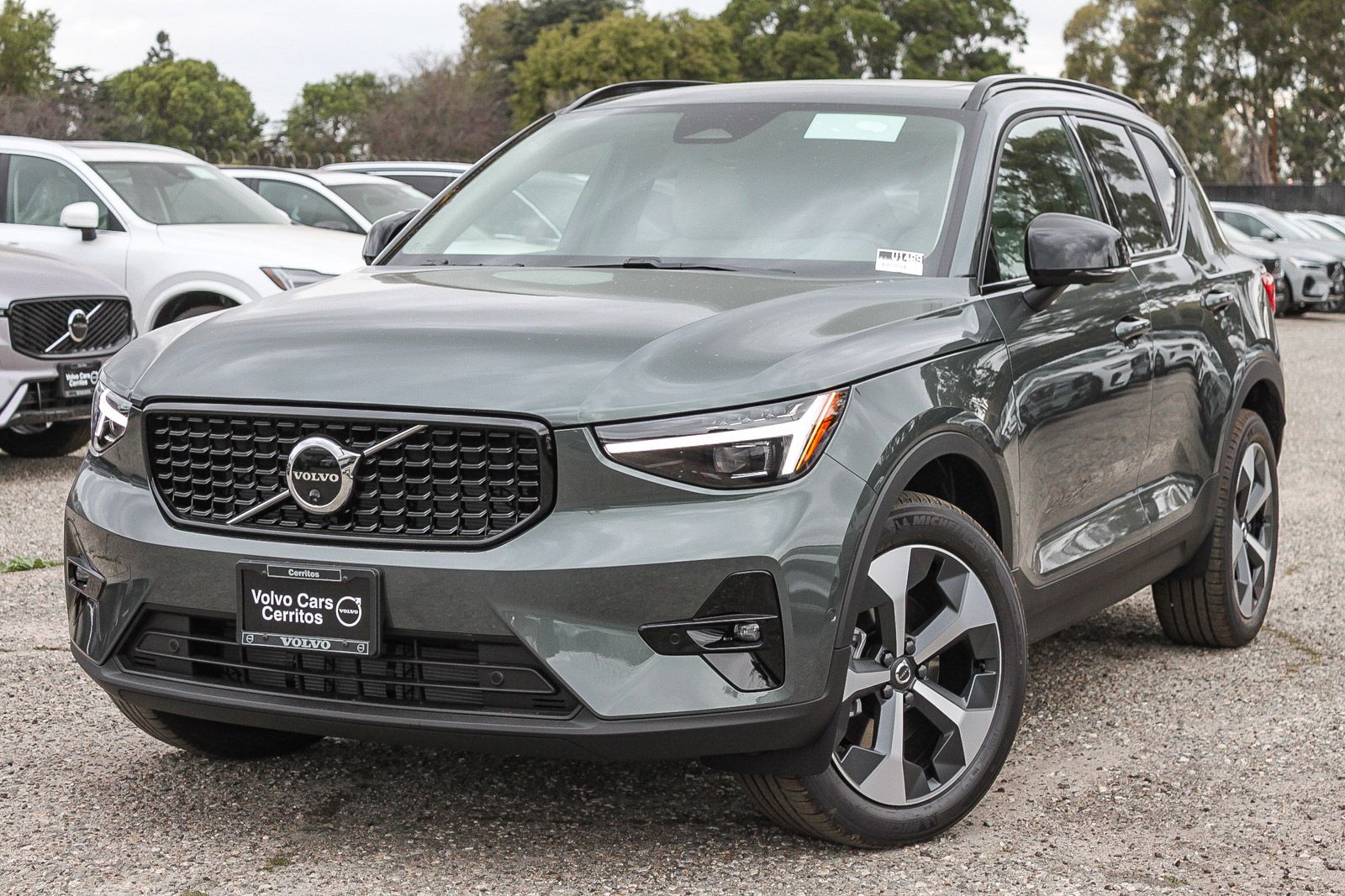 2026 Volvo XC40 4D Sport Utility