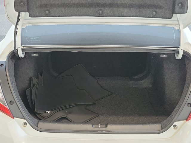 2021 Honda Civic EX - Photo 18