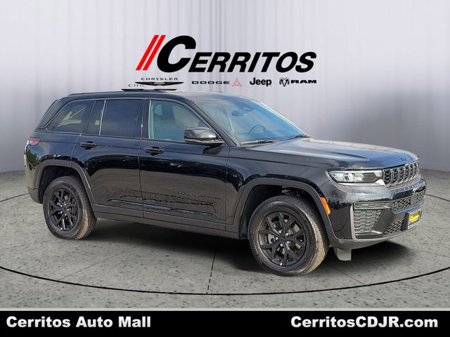 2026 Jeep Grand Cherokee Laredo Altitude