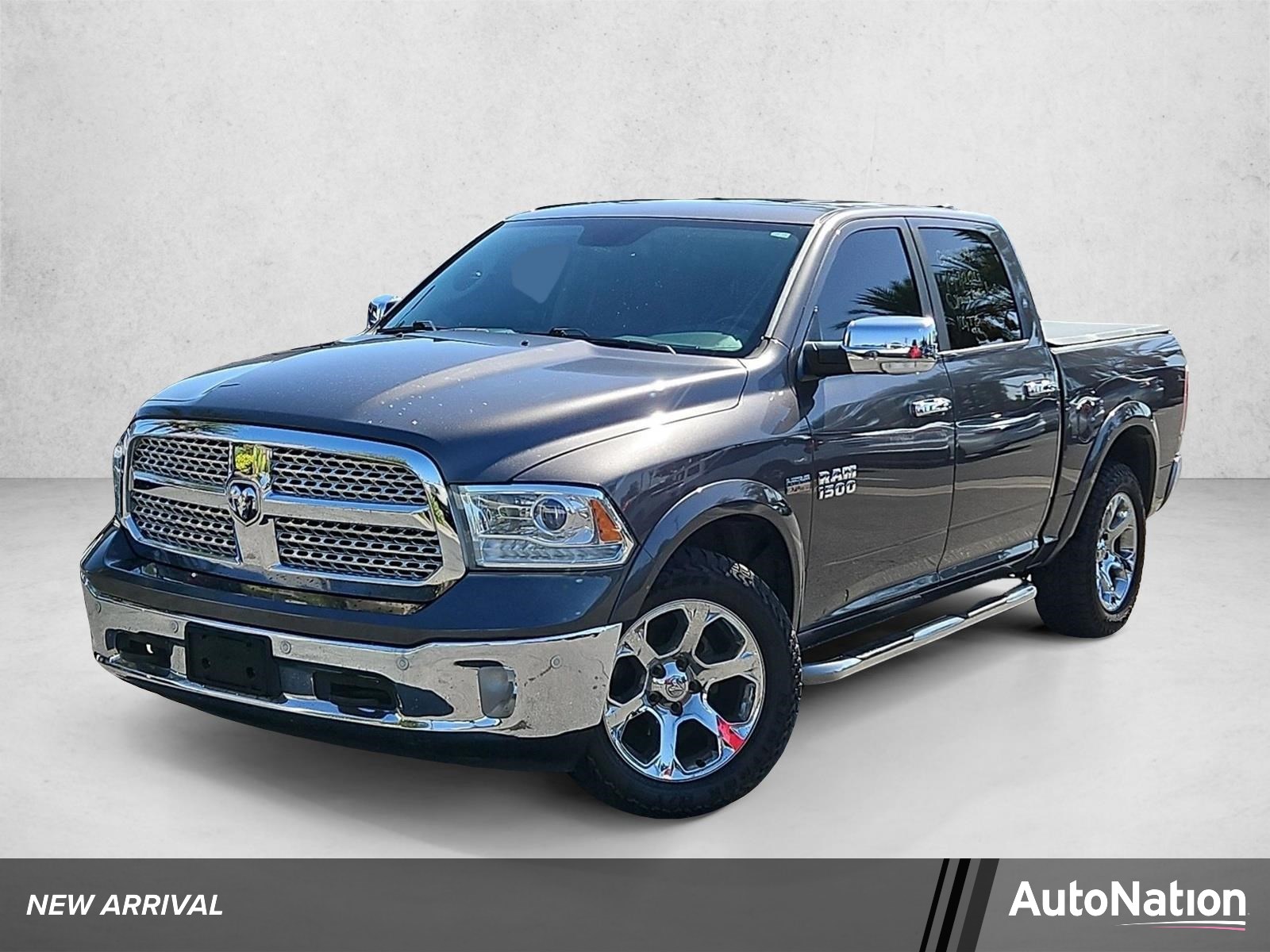 2016 Ram 1500 4WD Standard Pickup Trucks