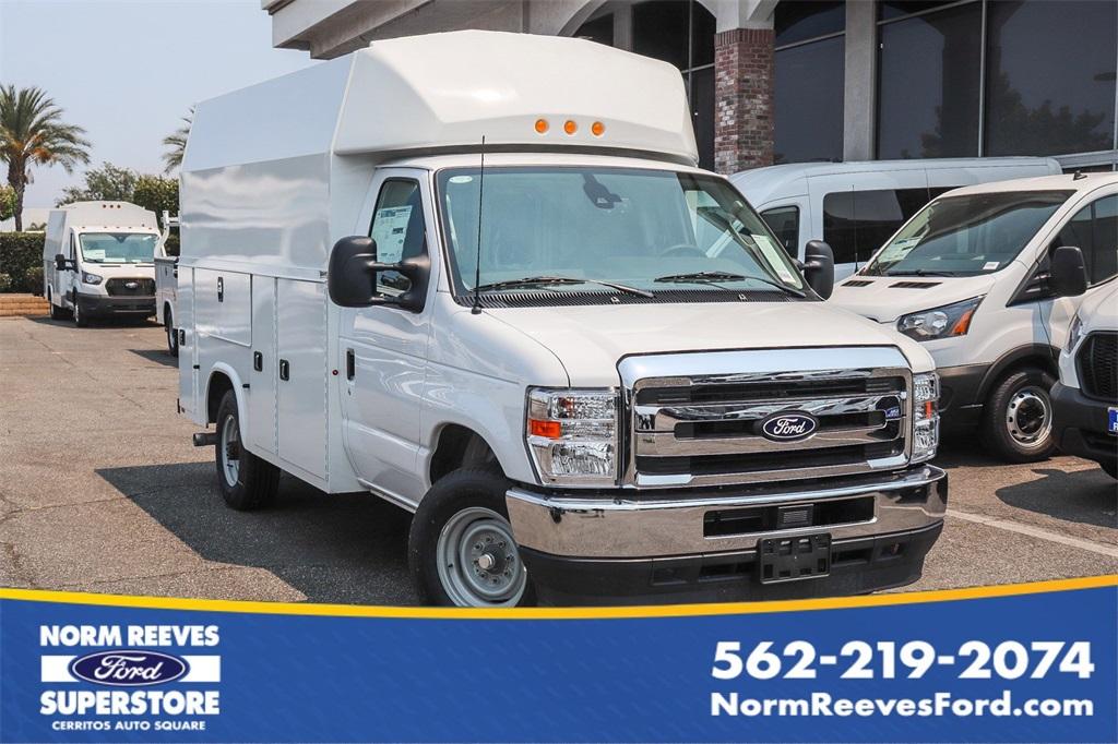 2026 Ford E-350SD 