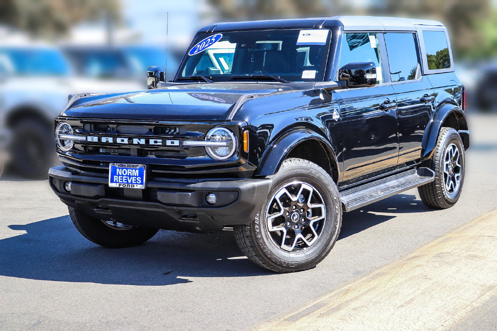 2025 Ford Bronco 4D Sport Utility