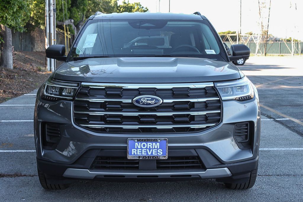 2026 Ford Explorer's photo