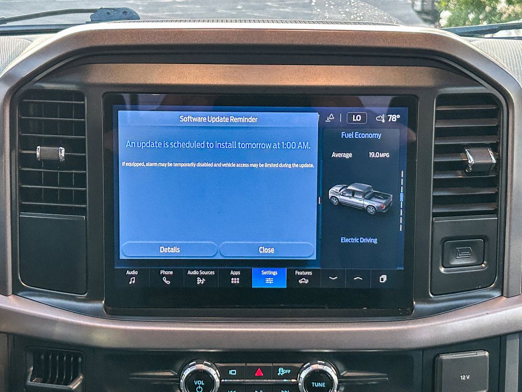 Slide 18 of 32