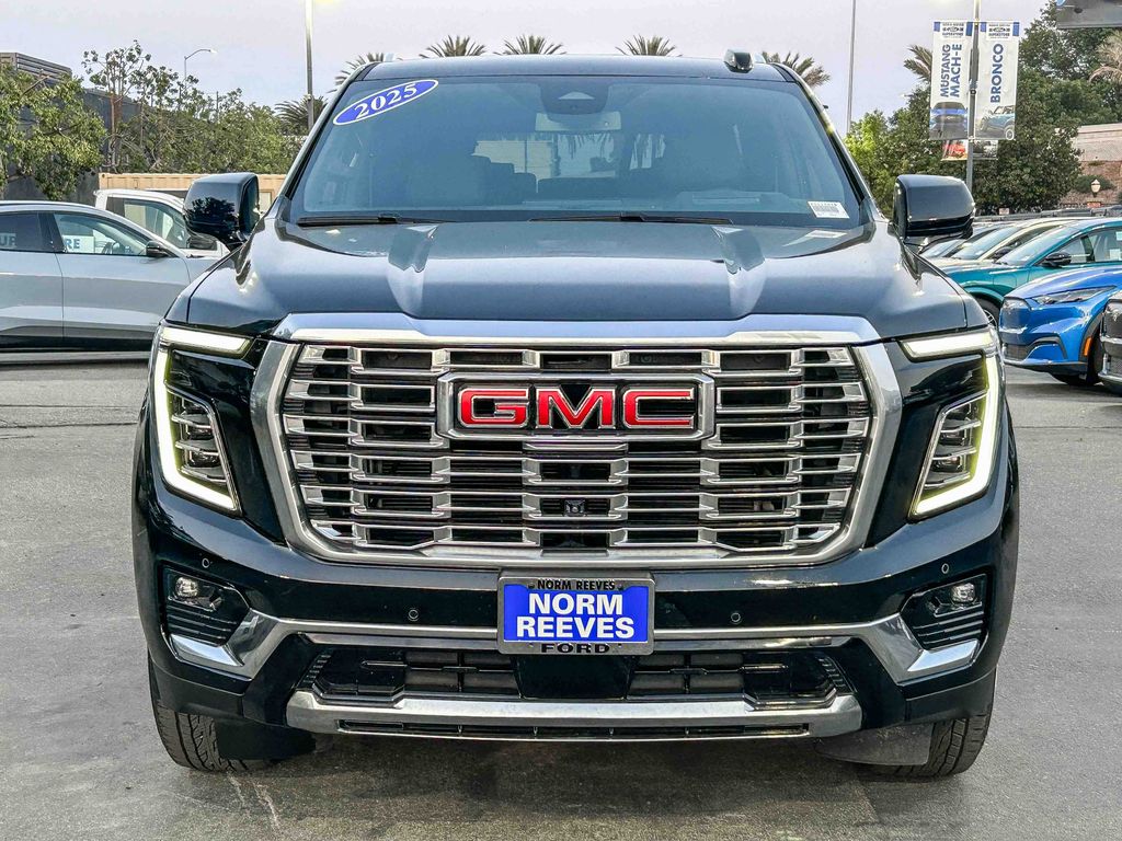 2025 GMC Yukon 4WD Denali's photo
