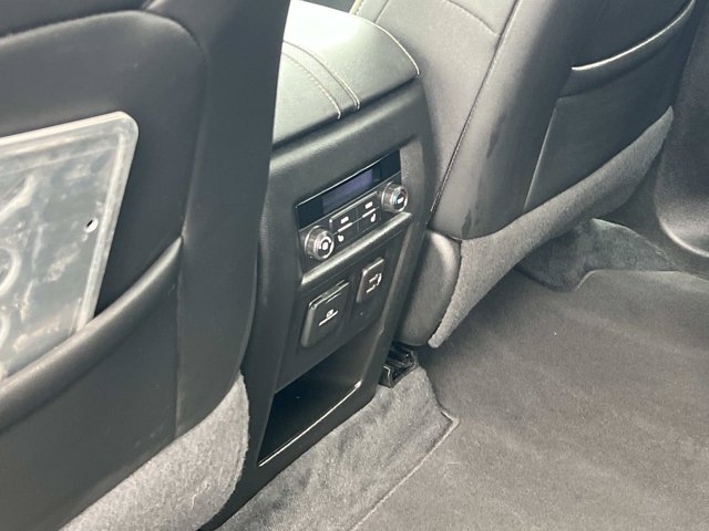 2023 Chevrolet Traverse Premier - Photo 24