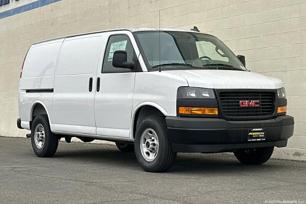 2025 GMC Savana Cargo 2500