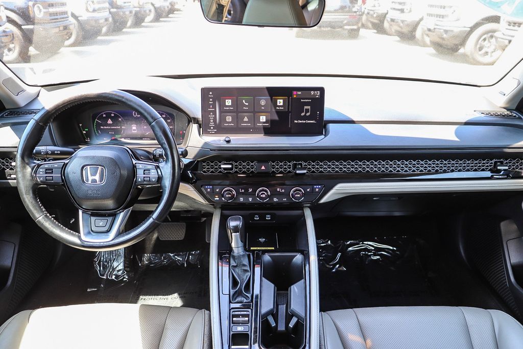 2025 Honda Accord Hybrid Touring - Photo 15
