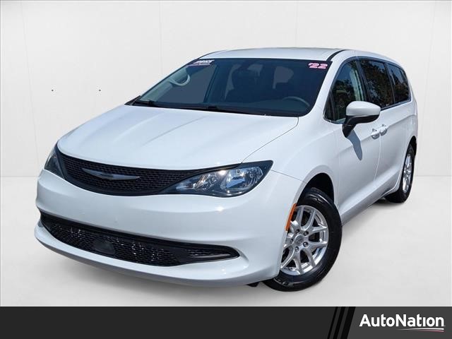 2022 Chrysler Voyager 2WD Minivans