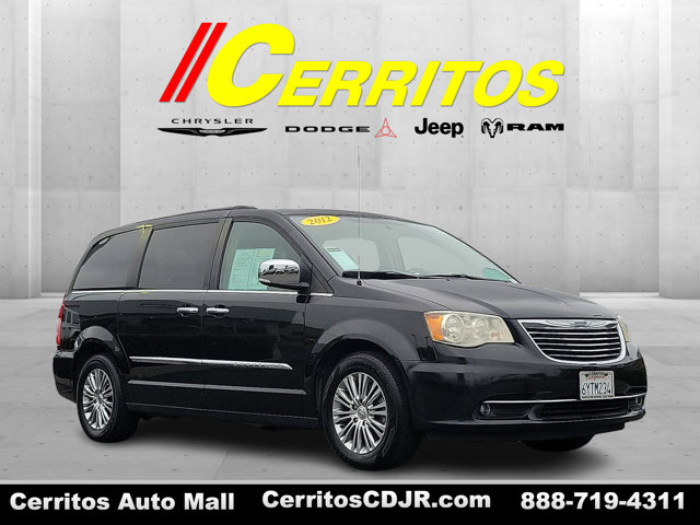 Chrysler Town & Country Touring-L