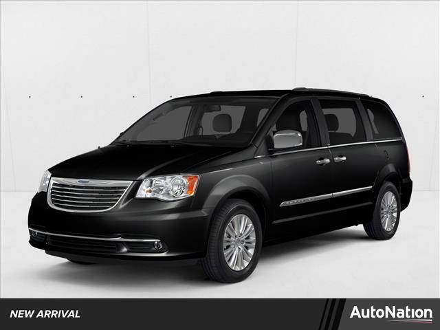 Chrysler Town & Country 2WD Minivans