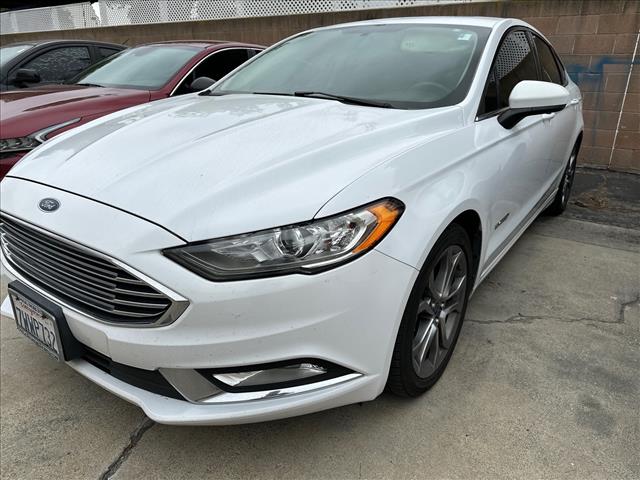 Ford Fusion Hybrid SE