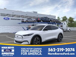 2025 Ford Mustang Mach-E
