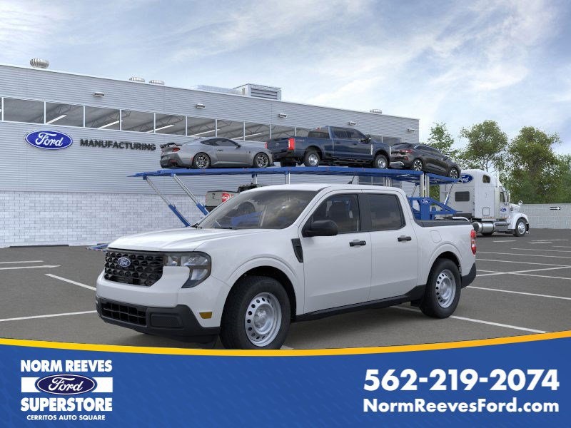2025 Ford Maverick 4D Crew Cab