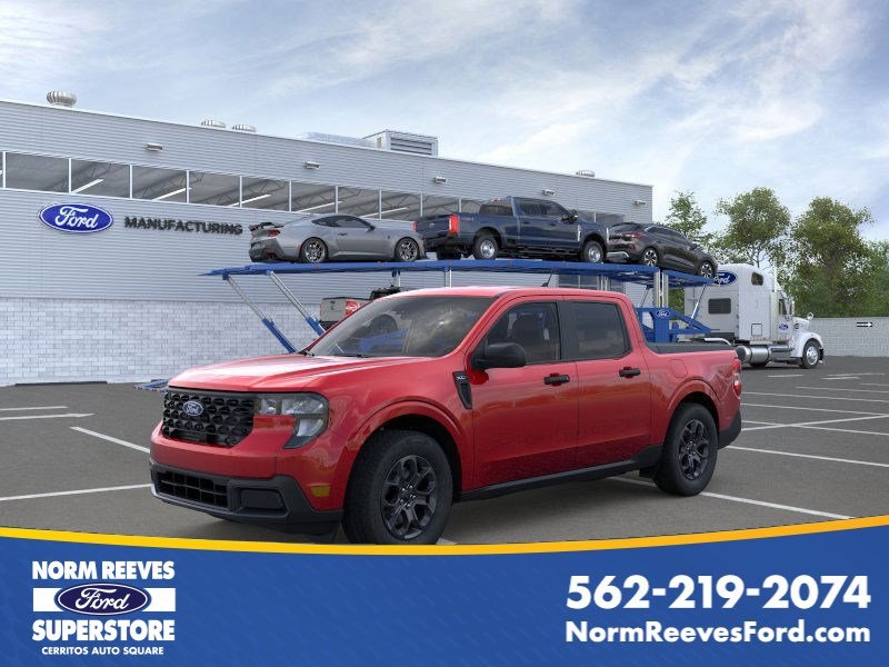 2025 Ford Maverick 4D Crew Cab