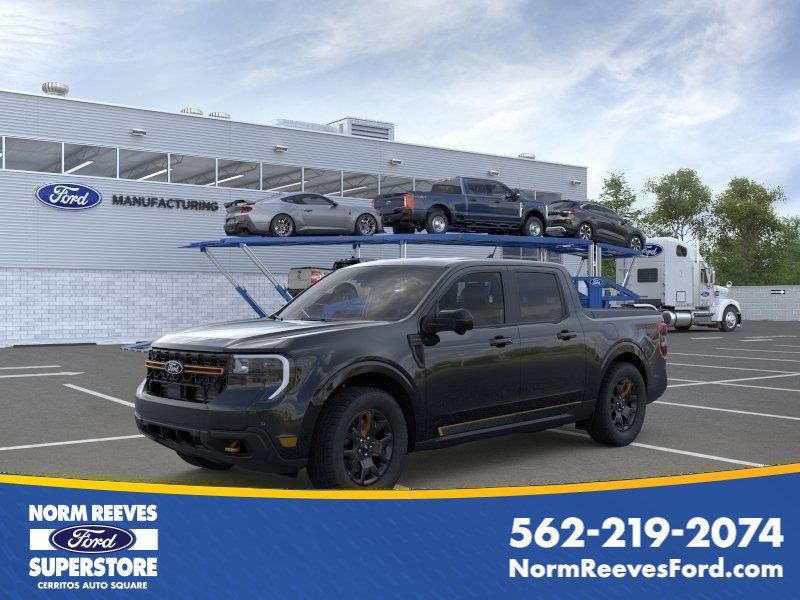 2025 Ford Maverick 4D Crew Cab