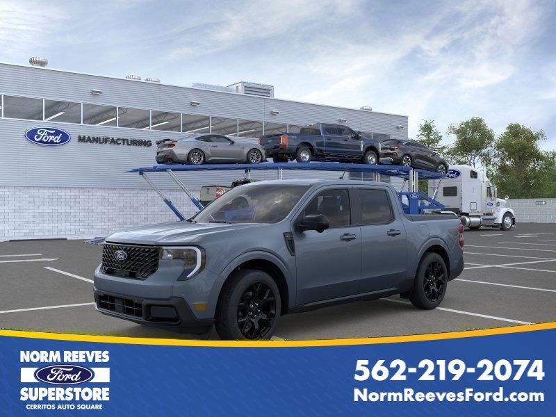 2025 Ford Maverick 4D Crew Cab