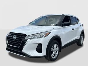2025 Nissan Kicks Play