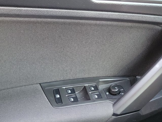 2019 Volkswagen Tiguan S - Photo 12