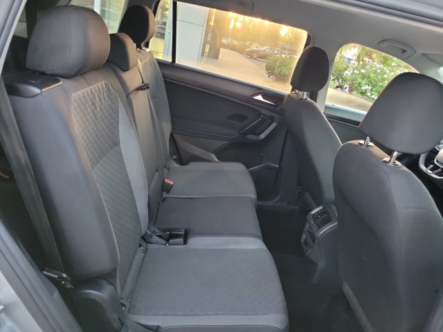 2019 Volkswagen Tiguan S - Photo 23