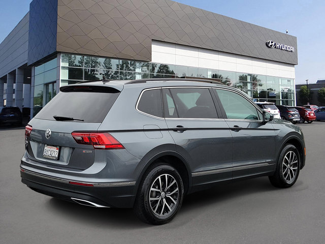 2021 Volkswagen Tiguan 2.0T SE 4Motion's photo