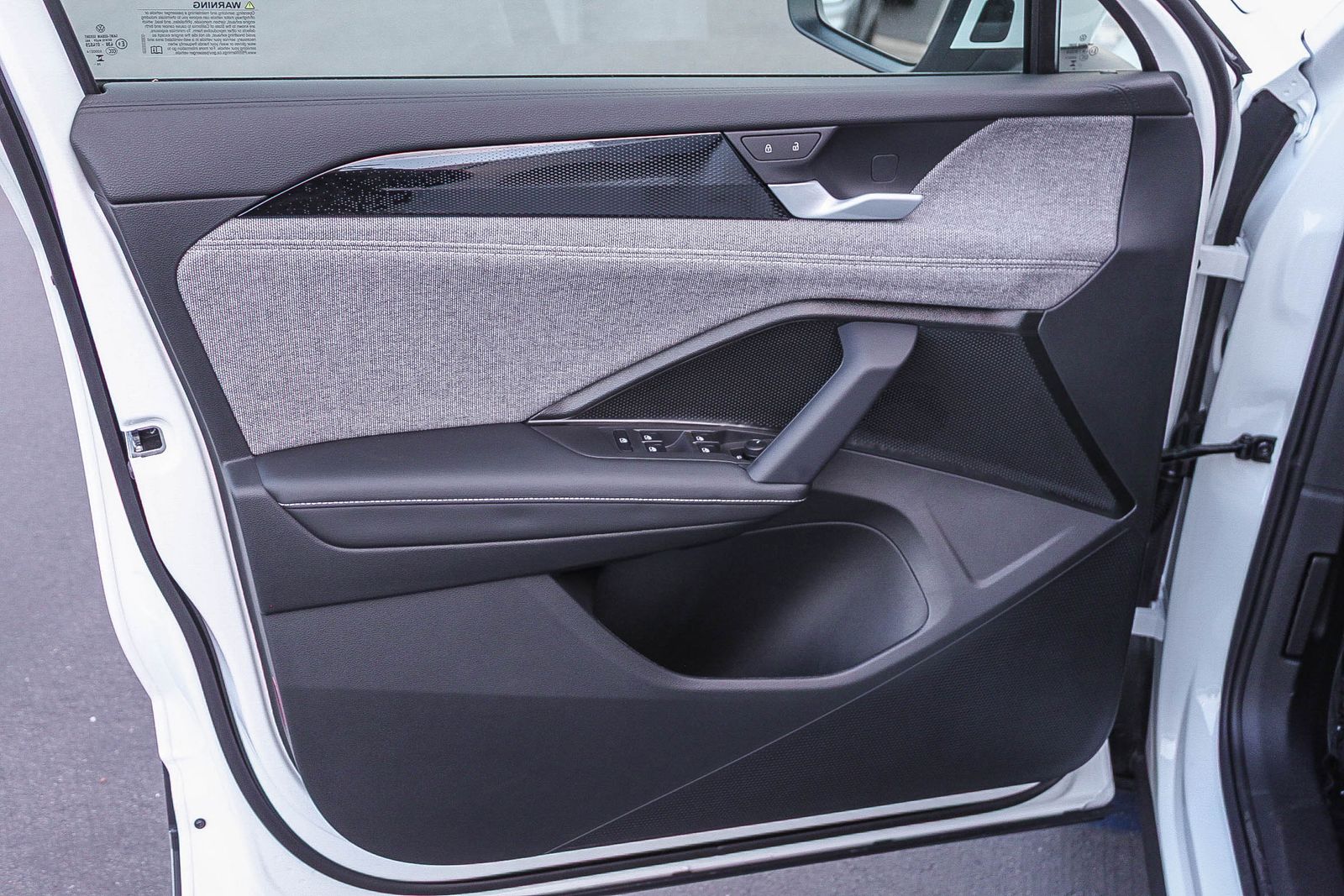 2026 Volkswagen Tiguan S - Photo 22